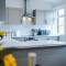 Pristine 3-bed home in Crewe by 53 Degrees Property, ideal for Business & Contractors, Great Parking - Sleeps 5 - Church Coppenhall