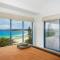 Northstar on Mollymook Beach