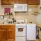 Acorn Cottage - Hidden gem in green heaven, getaway to Bass Lake & Yosemite
