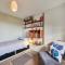 Brofallen- Spacious pet friendly bungalow with amazing coastal views