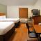 WoodSpring Suites Louisville Jeffersontown