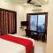 Hotel Adinath - ماهاباليشوار