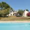 Amazing Home In Nîmes - 尼姆