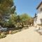 Amazing Home In Nîmes - 尼姆