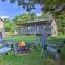 Cabin at LambFarm Horses with Fire Pit and Deck - Morganton