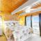 Beachwalk 6