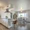 Mid-Century Page Retreat with Lake Powell Views!