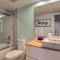 Chic Palm Springs Gem with Patio and Pool Access! - 棕榈泉