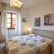Gorgeous Apartment In Manerba Del Garda With Kitchenette