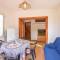 2 Bedroom Cozy Apartment In Botricello