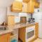 2 Bedroom Lovely Home In Santa Pola
