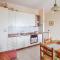 Awesome Apartment In Marina Di Strongoli With Wifi And 2 Bedrooms