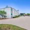 Motel 6-Benbrook, TX - Fort Worth