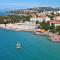 Holiday house with a parking space Novi Vinodolski - 17533