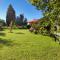 Number 22 - Le Dorat - Apartment 3 with garden & free parking