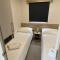 Modern & Homley 3BR Caravan