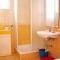 Apartments by the sea Bilo, Primosten - 4806