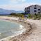 Apartments by the sea Mirca, Brac - 2886