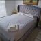 Lichfield 2-bed whole apartment