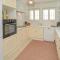 5 Bedroom Stunning Home In Valras-Plage