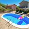 Awesome Home In Pasjak With Outdoor Swimming Pool - Pasjak