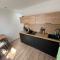 -Self-check- brand new apartment White-Diamond