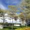 LM HomeyA 3 BdRm Coastline View condo for 4-14 Pax with Netflix & Coway Water Purifier