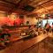 Kamp Houkan-cho Backpackers Inn & Lounge