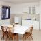 Apartments with WiFi Seget Vranjica, Trogir - 4870 - Trogir
