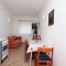 Apartments by the sea Kampor, Rab - 4986 - Rab