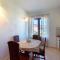 Apartments and rooms with parking space Jelsa, Hvar - 4028