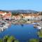 Apartments by the sea Vrboska (Hvar) - 4601