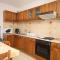 Apartments and rooms with parking space Makarska - 6759