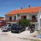 Apartments by the sea Tisno, Murter - 5091 - Тисно