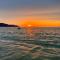 By The Sea Beachfront Designer Suites Penang - Managed by Art of Tree - Batu Feringgi