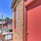 Walk to Dining, Breweries and Shops! Dtwn Custer Apt
