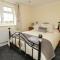 2 Crosslands - York