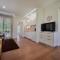Georgiy Lux Apartments
