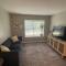 The Ingrid Apt #8 - Fresh and Simple 2bd with WiFi