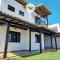 COSTE0101 - Casa com piscina em Stella Maris