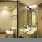 Bayfront Hotel Cebu North Reclamation