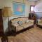 Sunset Ridge Accommodation -Rockville Homestead