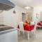 Awesome Apartment In Pinezici With Wifi - 皮内兹齐