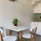 mini loft Lido with own sunny & private garden
