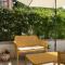 mini loft Lido with own sunny & private garden