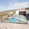 Villa Rural La Zarza by Sunkeyrents