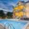 2 Bedroom Nice Apartment In Pinezici - 皮内兹齐