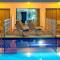 King Evelthon Beach Hotel & Resort