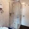 Sehr zentrales und modernes Zimmer in Isny im Allgäu mit Gemeinschaftsbad