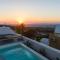 Astrea Suites Amazing View Finikia Villa - Foinikiá